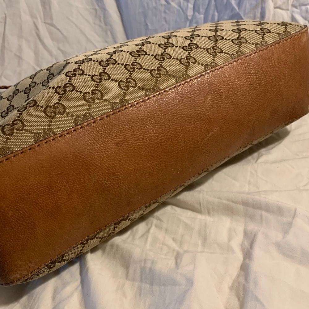 Authentic Gucci bag - Picture 5 of 8